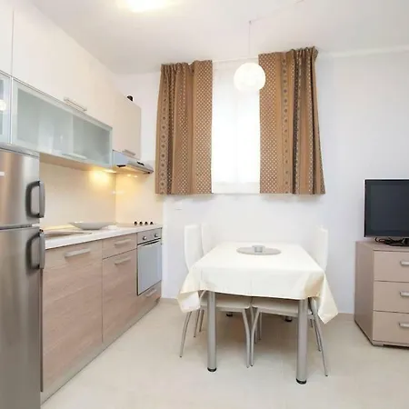 Apartman Bacvice * سبليت