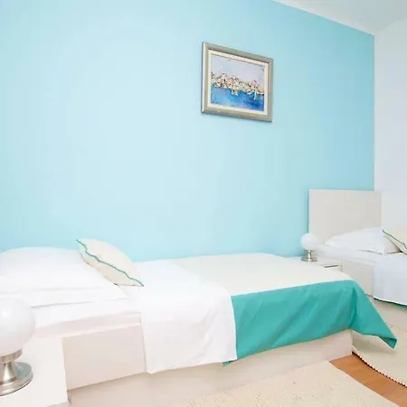 Apartman Bacvice Apartment